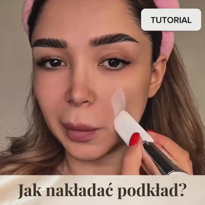 GlowMatch™ — Podkład 2w1, który sam dobiera Twój odcień